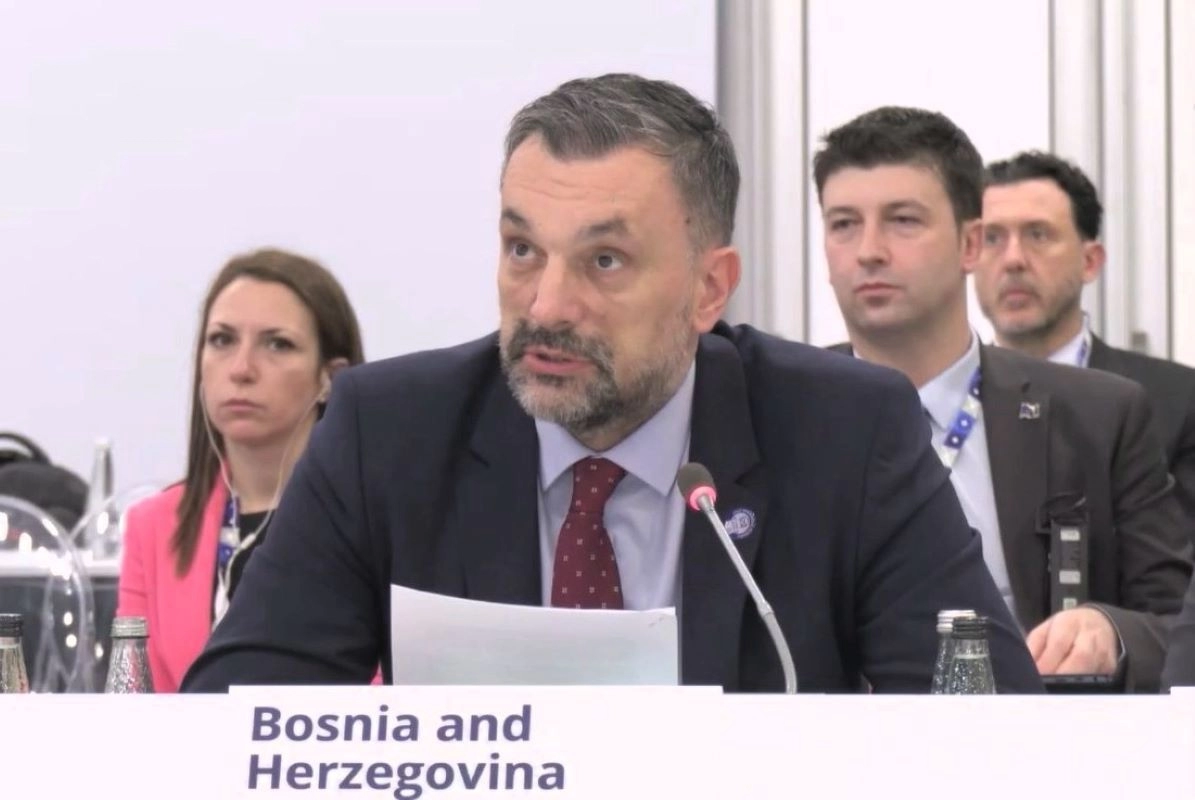 Konaković na Ministarskom vijeću OSCE-a: BiH dosljedno poziva na prekid nasilja i dijalog